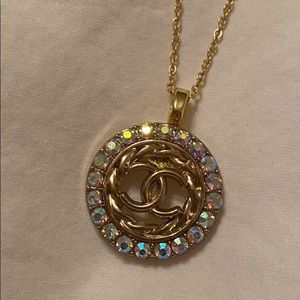 *• GOLD PENDANT / IRIDESCENT CRYSTAL Necklace •*